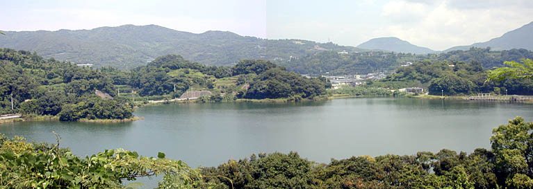 川原大池全景