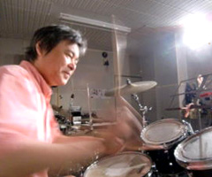 講師